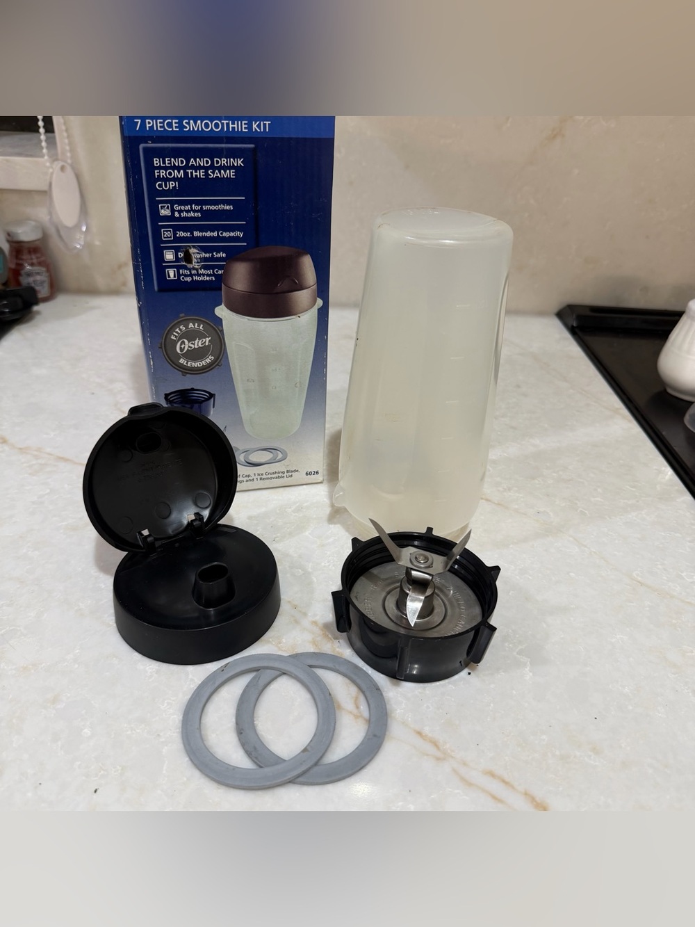 Oster 7-Piece Smoothie Cup Kit Replacement - Black & Translucent